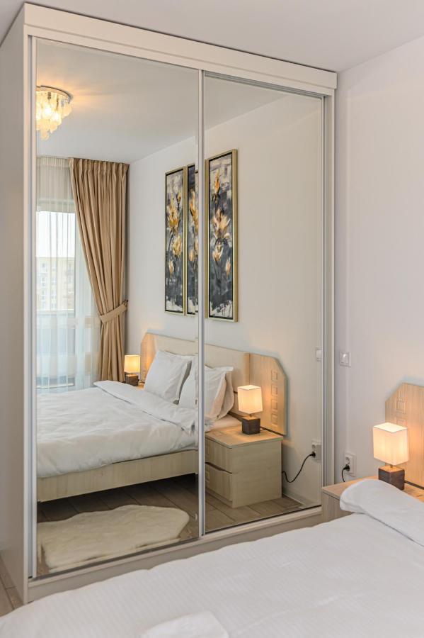 Rentforcomfort Dynamic Apartment Brasov Exterior photo